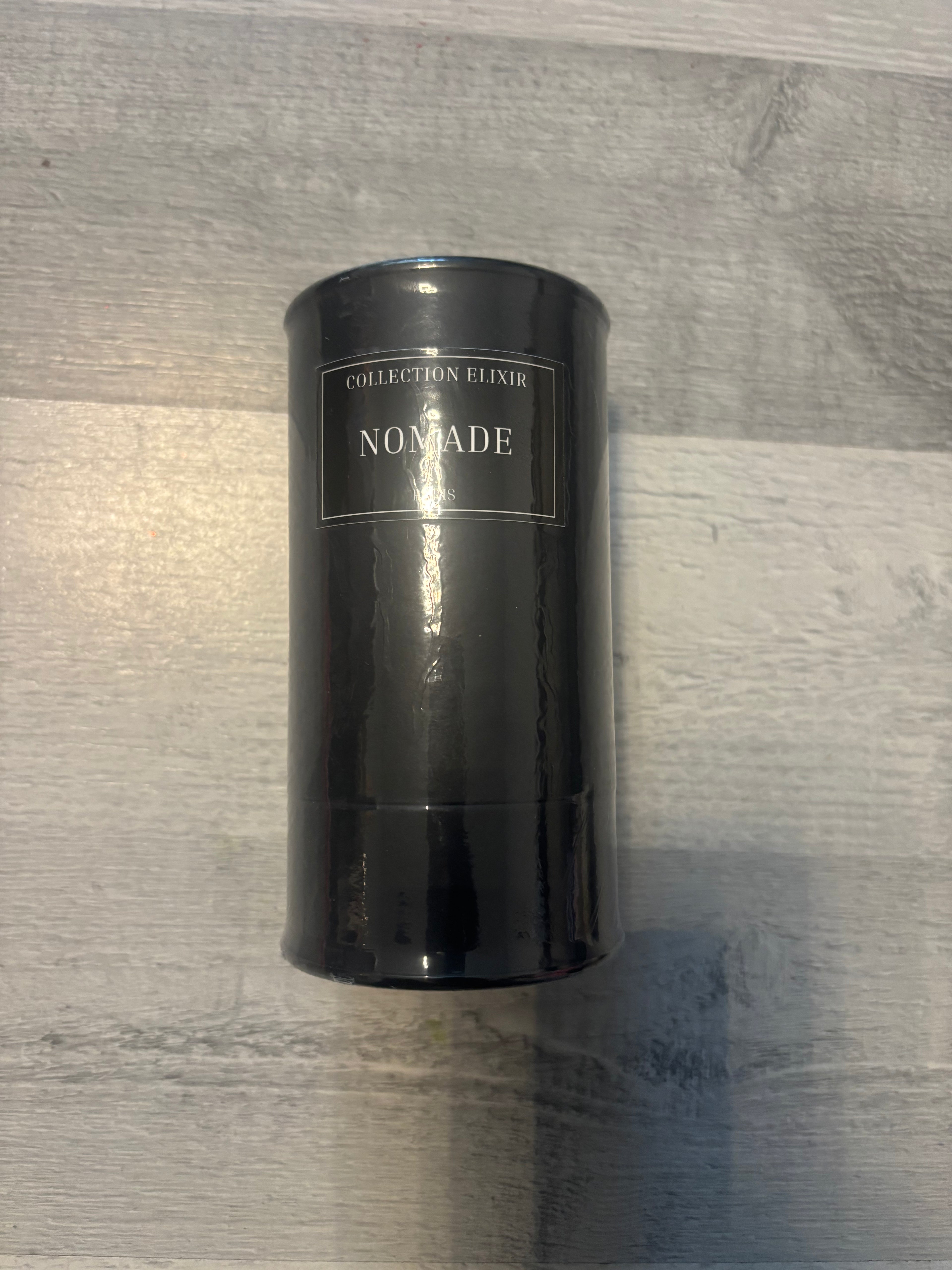 Parfum Nomade Unisexe
Oriental-Boisé
(50ml)