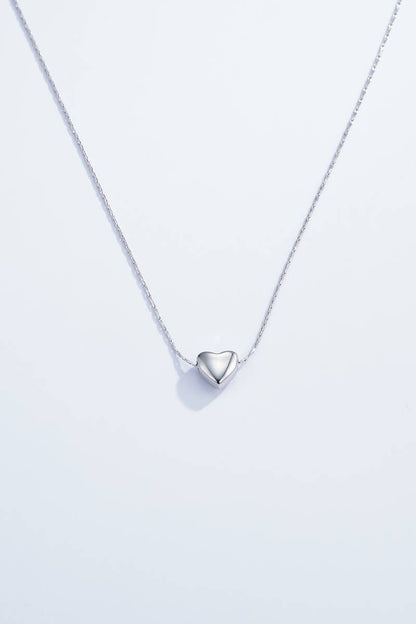 Collier fin avec cœur en acier inoxydable