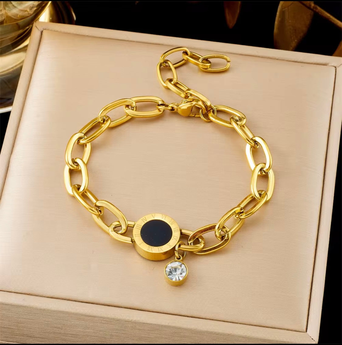 Bracelet multiple forms
