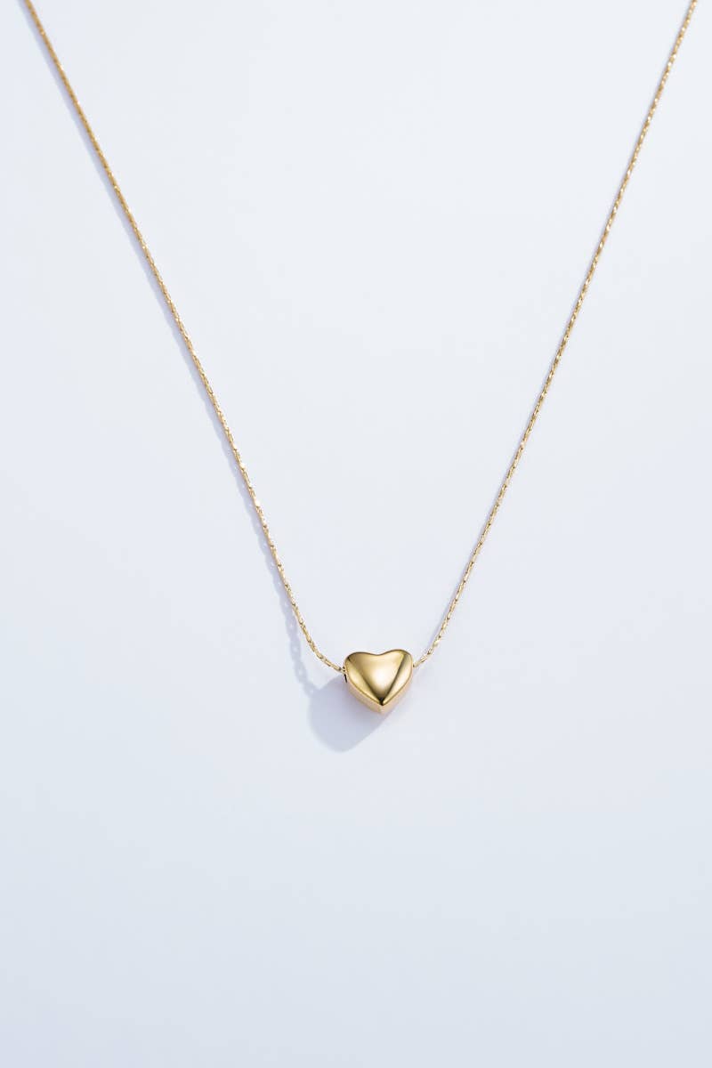 Collier fin avec cœur en acier inoxydable