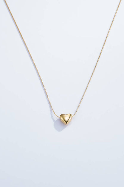 Collier fin avec cœur en acier inoxydable